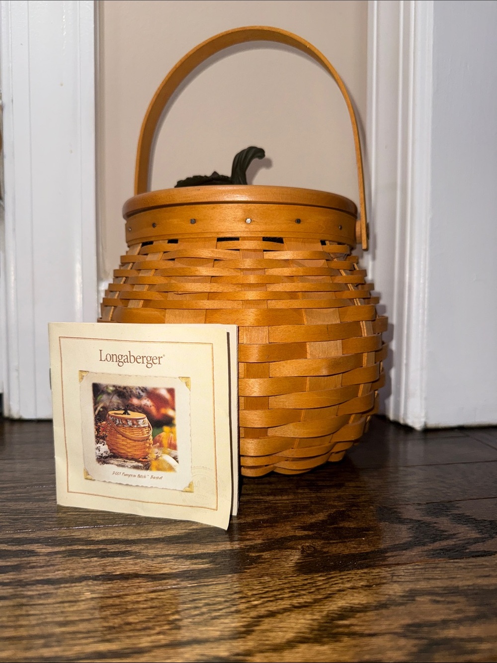 Longaberger 2001 Pumpkin Patch Basket with Lid and protector